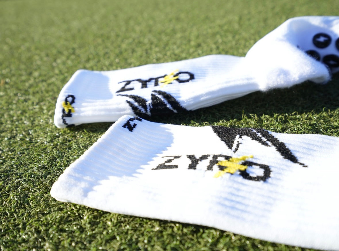 Zyro grip socks